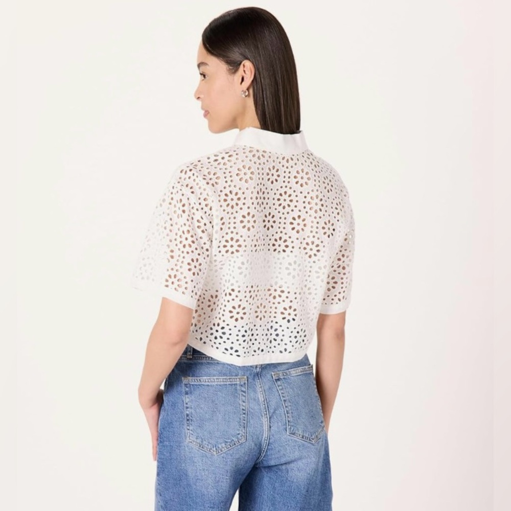 Elegant White Eyelet Crop Top - Picture 5 of 11